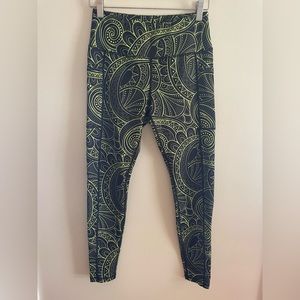 Constantly Varied Gear Leggings